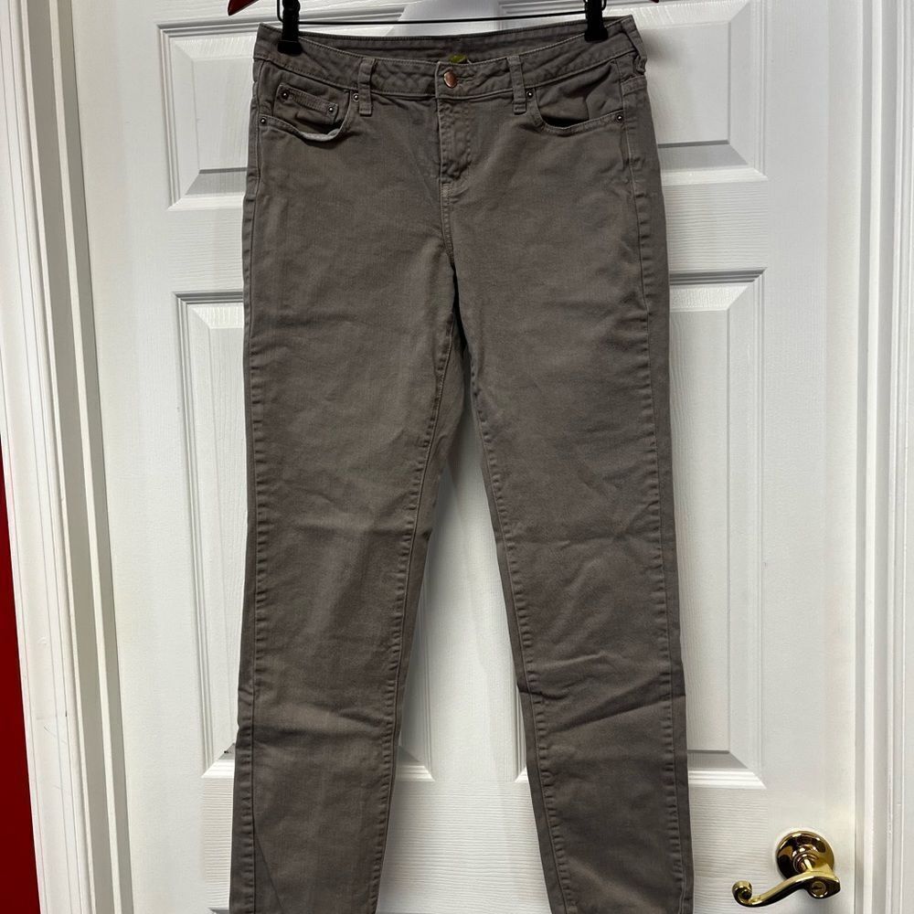 Garnet Hill Gray Stretch Straight Leg Jeans sz 8L